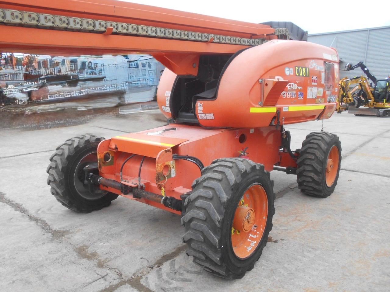 Sold - Telescopic Boom Lift - View 3